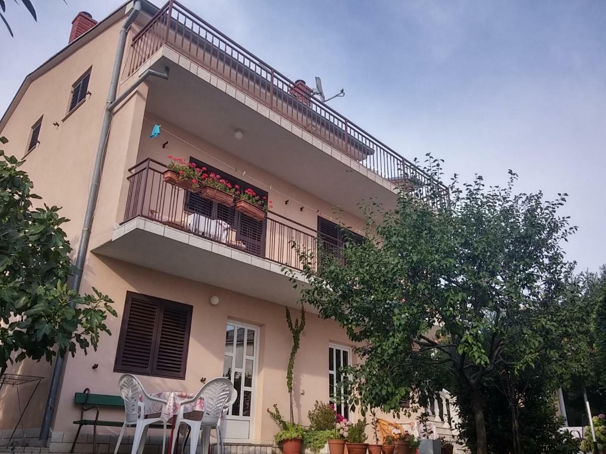 Apartments Katarina Novi Vinodolski Exterior foto